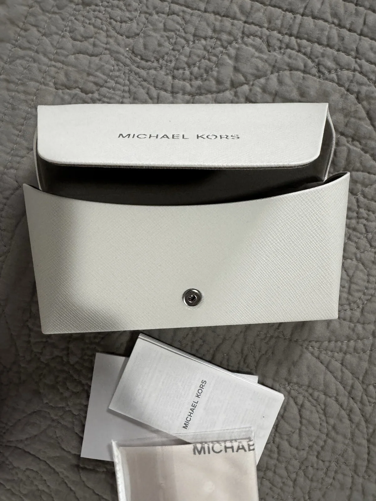 Michael Kors Authentic Hard Eyeglasses/Sunglasses Case in White 2